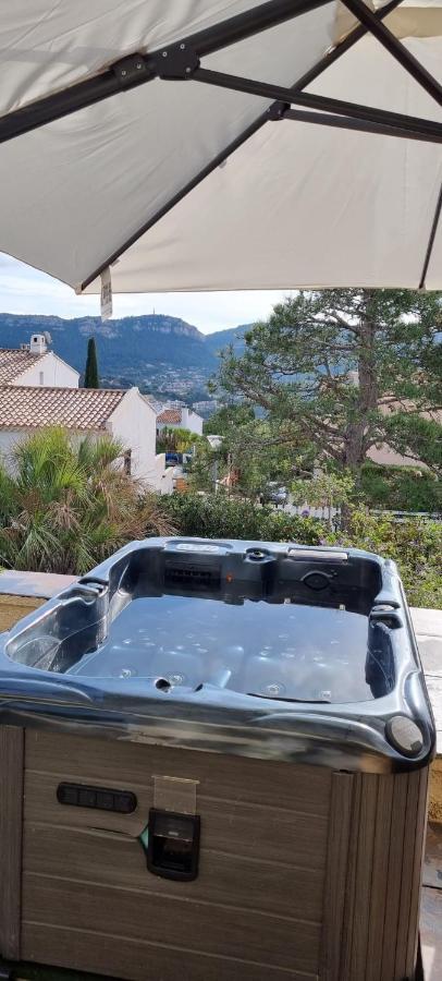 Rêves de vie studio Port pin hammam, jacuzzi, parking PRIVES Cassis Exterior foto